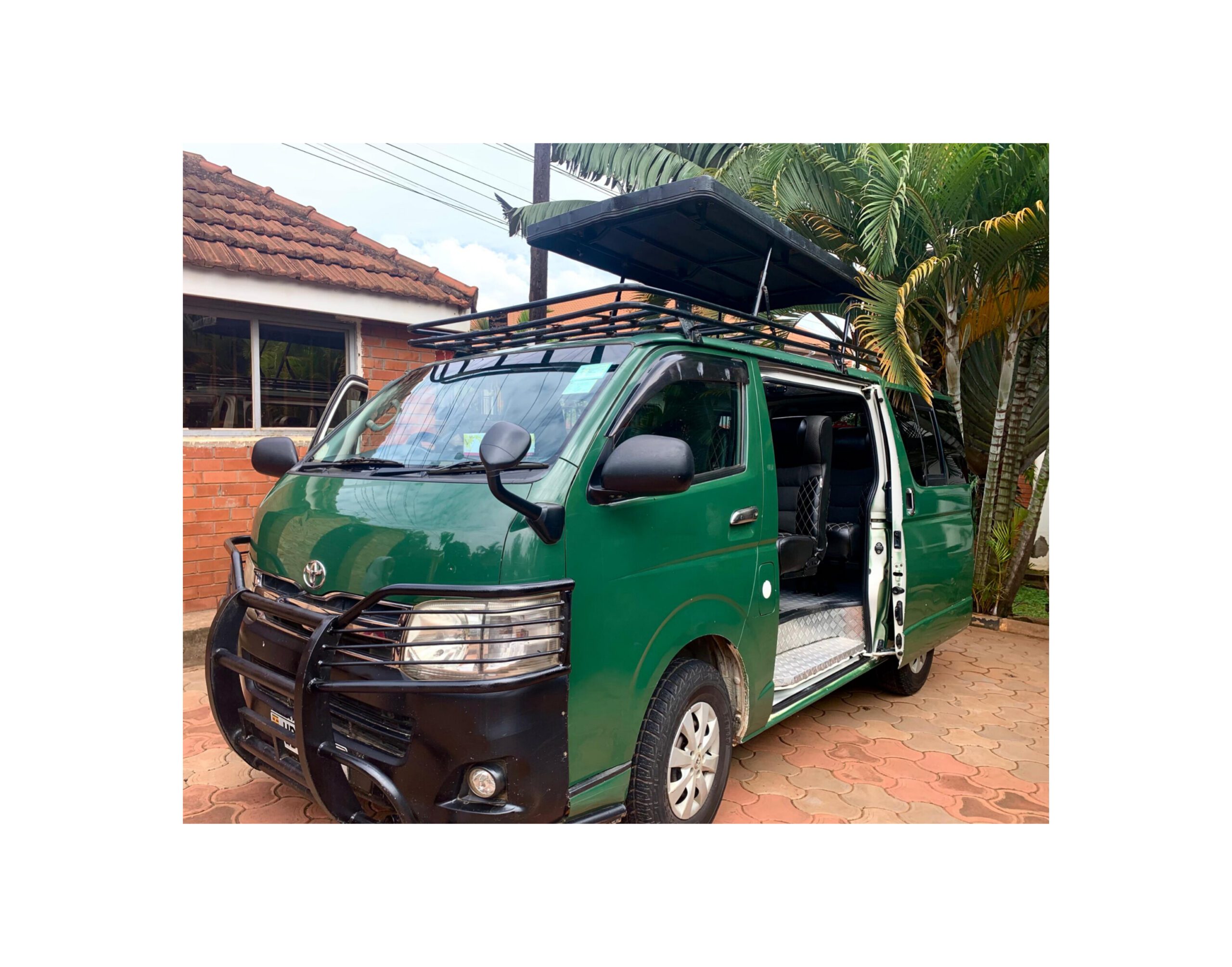 feather trail safaris fleet (12)