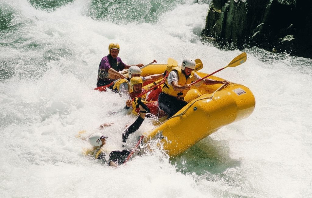 white water rafting jinja on river nile