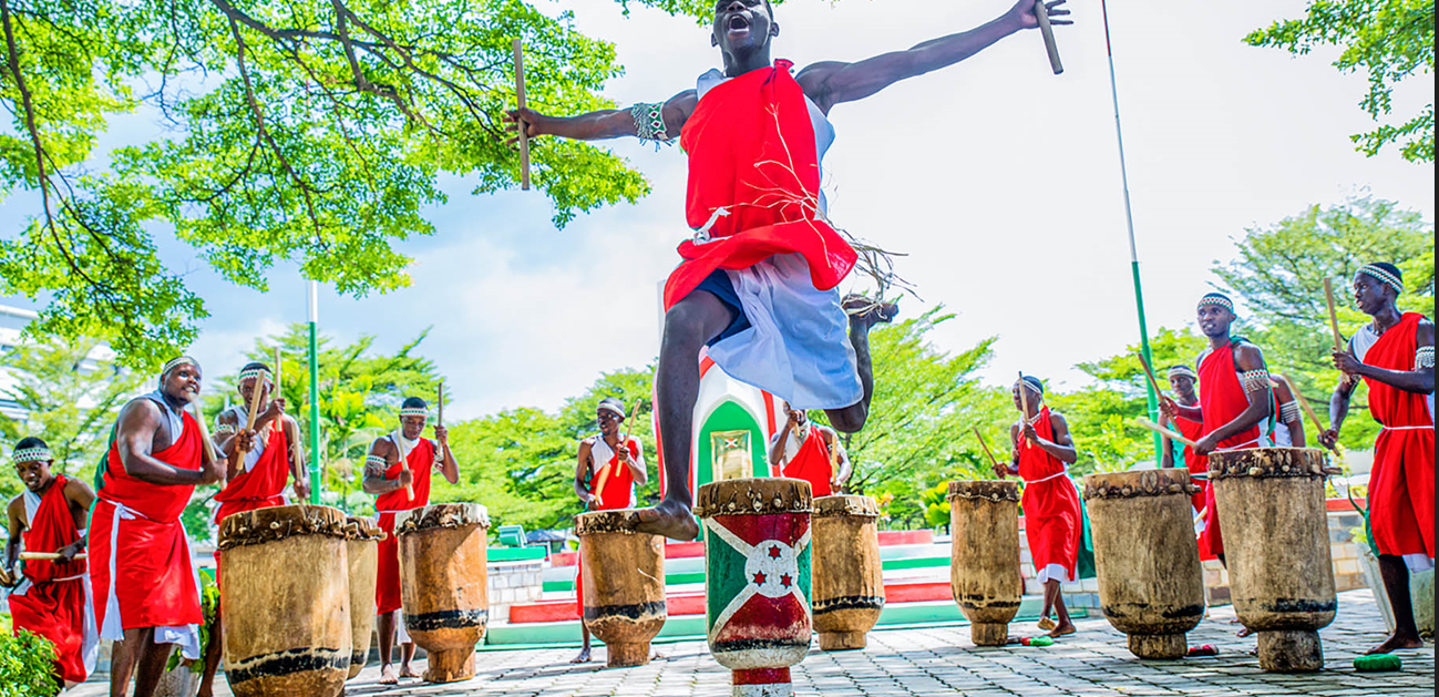 Photography Safari: Rwanda Volcanoes + Burundi Chimp Forests burundi royal drummers