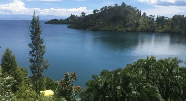 Burundi Waterfalls: Hidden Cascades & Natural Pools jungle swimming basin