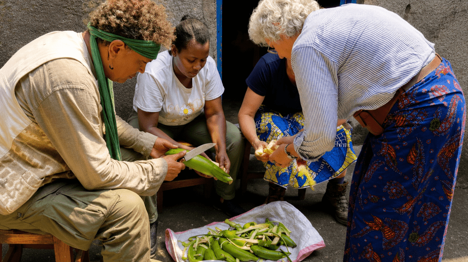 Traditional cooking experience during Burundi Village Homestays