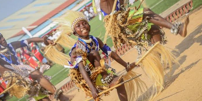 burundi festival crown jewel