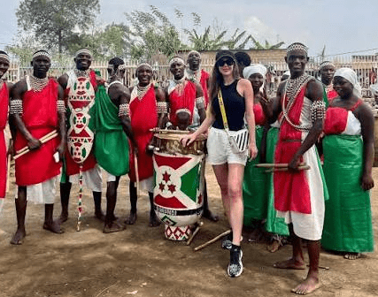 Warm cultural welcome through Community-Based Tourism in Burundi initiatives