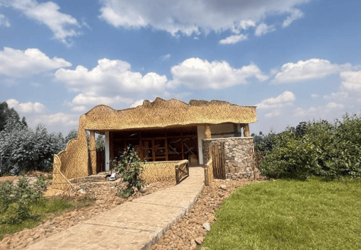 Community-Run Lodge Kinigi