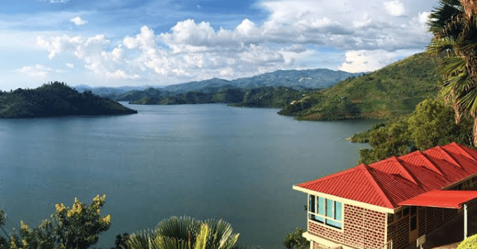 Lodges Lake Bulera