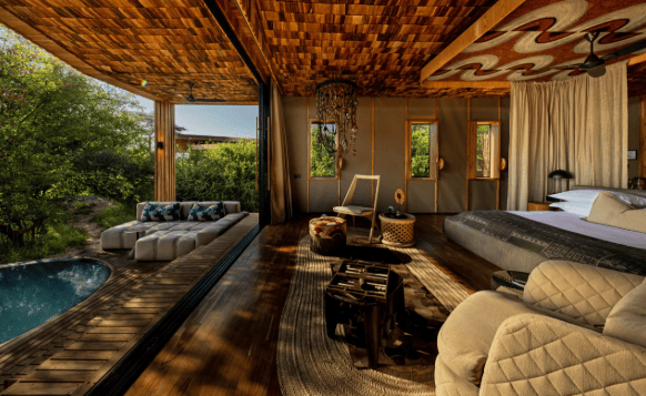 Solo Traveler Lodges Rwanda